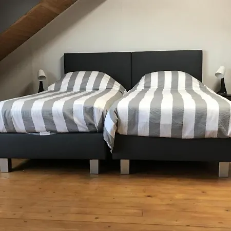 Cozy Vacation For 8 Persons In בית נופש Heers